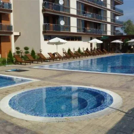 Aparthotel Bay Pomorie