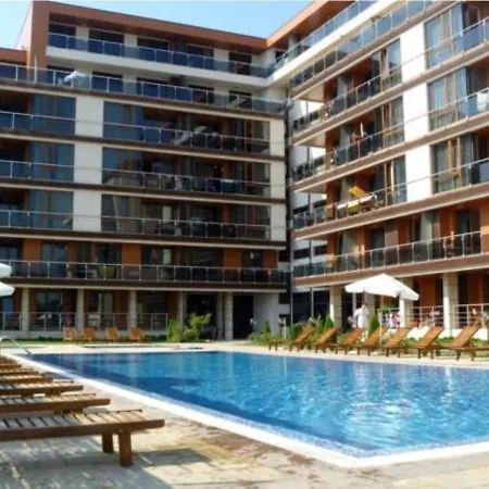 Aparthotel Bay