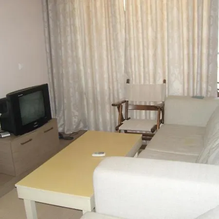 Aparthotel Bay 3*