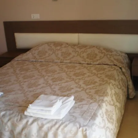 Bay Aparthotel
