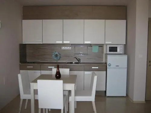 Bay 3* Поморие